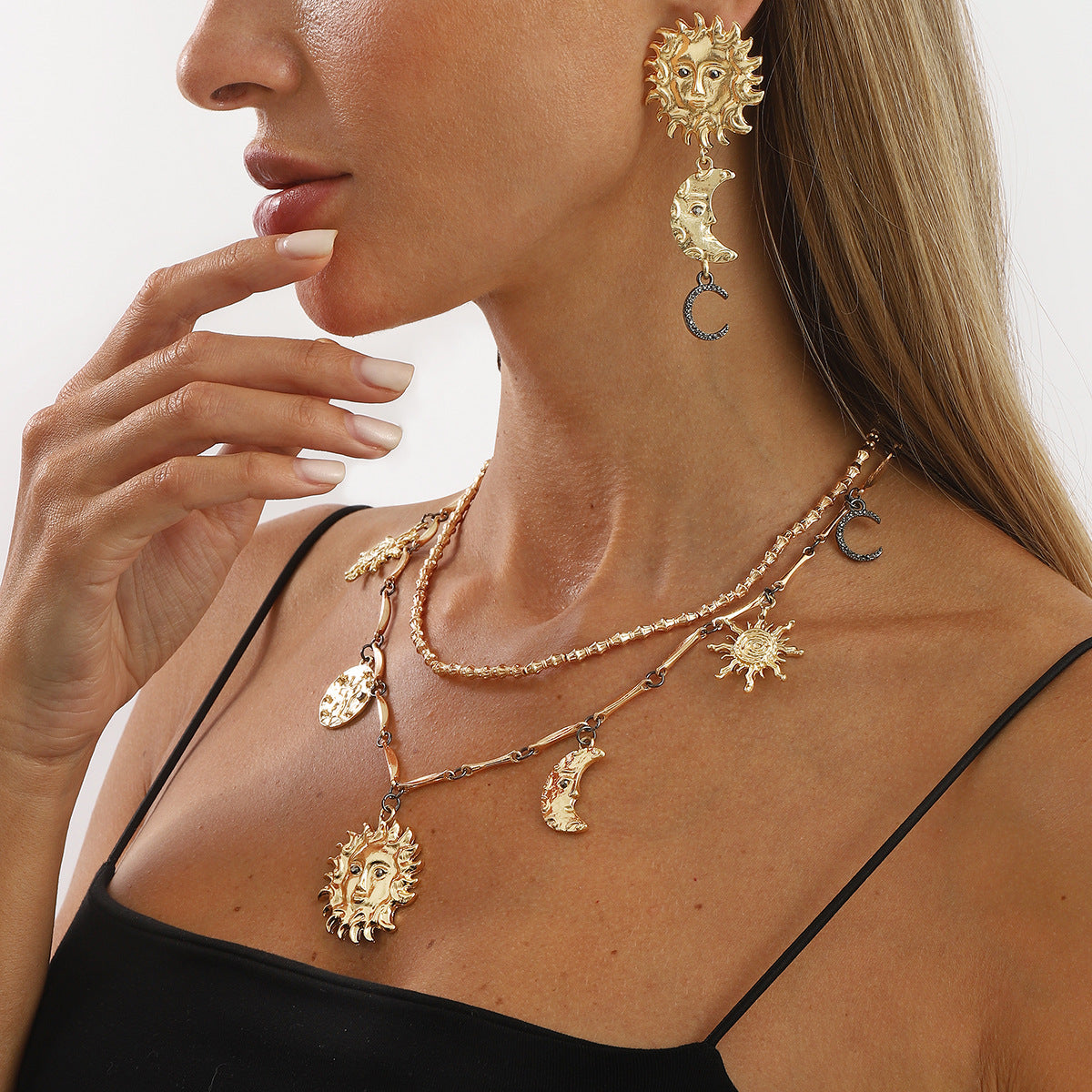 Wholesale Retro Sun Moon Face Portrait Geometric Tassel Earrings necklace