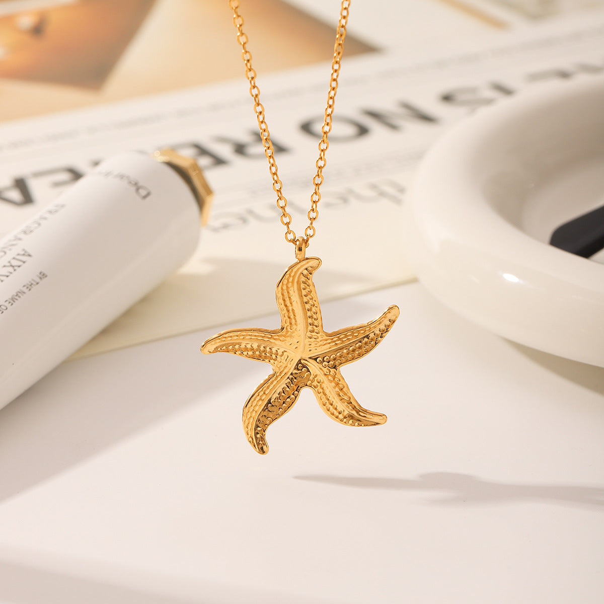 Wholesale  Ocean Style Clavicle Chain Starfish Titanium Steel Pendant Necklace