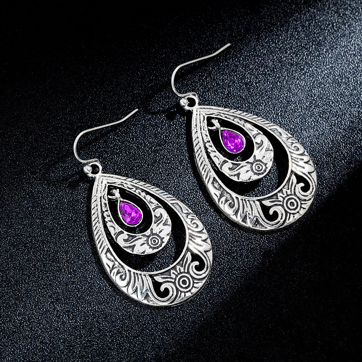 Wholesale Bohemian ethnic style teardrop-shaped hollowed-out carved earrings