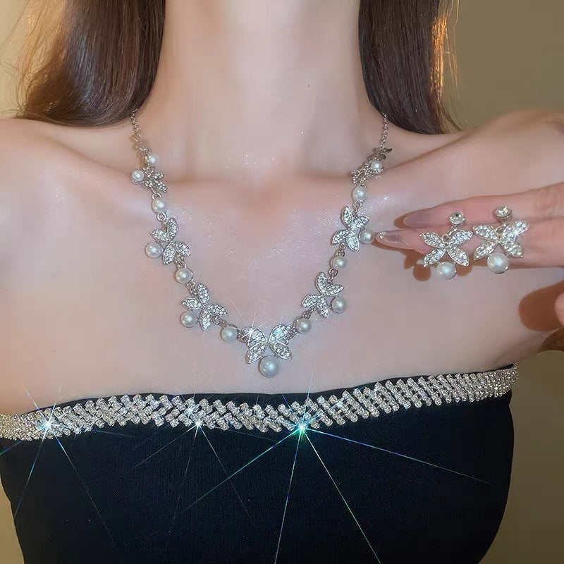 Wholesale Man-made Pearl and Rhinestone Earring Necklace and Bracelet Set