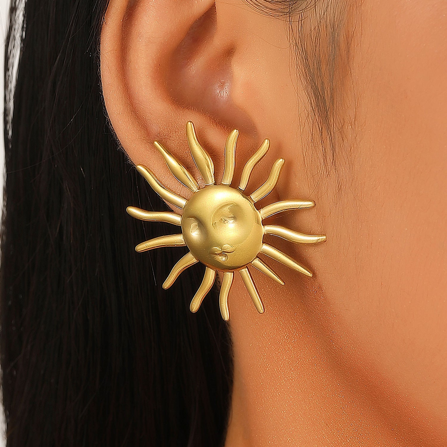 Wholesale Stainless Steel Electroplated Geometric Heart Sun Spiral Eye Earrings Stylish Women S Jewelry Accessory