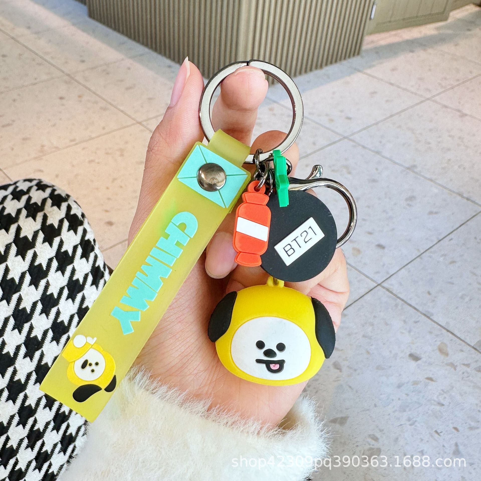 Wholesale Cartoon Cute PVC Keychain ACC-KC-WenChuan004