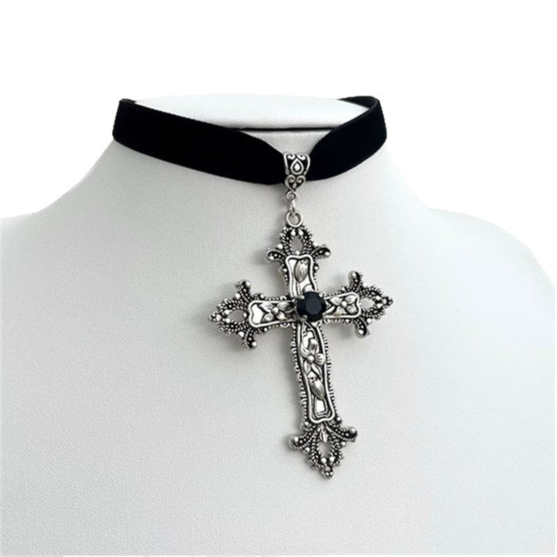 Wholesale Gothic Retro Cross Pendant Necklace Black Velvet Choker Unisex Fashion Accessory for Boutique Resale