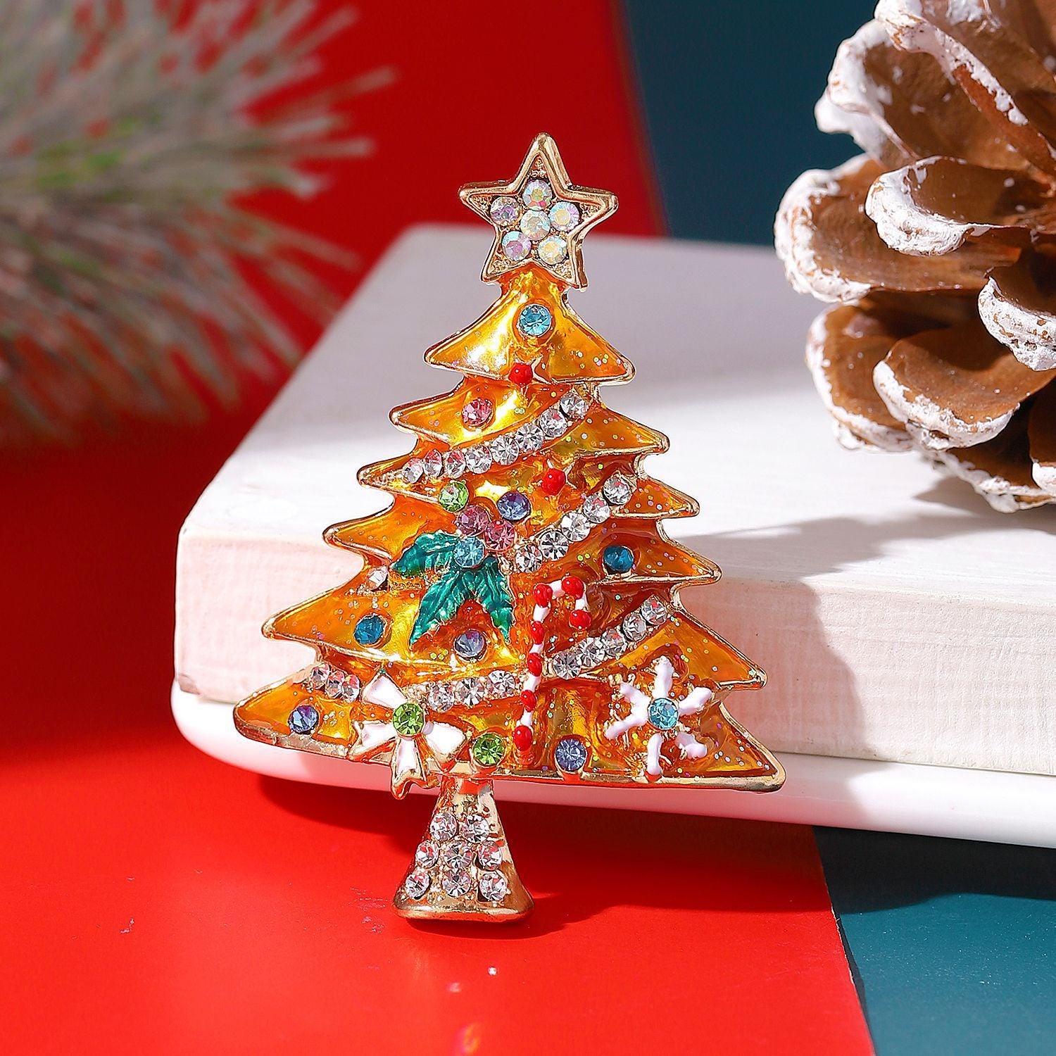 Wholesale  Diamond-encrusted Christmas Tree Brooch