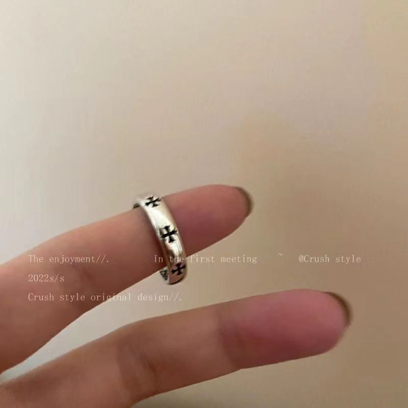 Wholesale Antique Silver Alloy Hollow Star Open Ring Women S Vintage Distressed Adjustable Ring Everyday Fashion Accessory