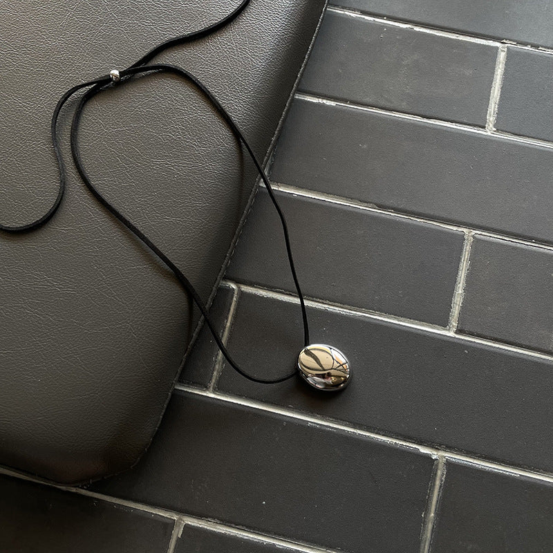 Wholesale Heart Pendant Sweater Necklace