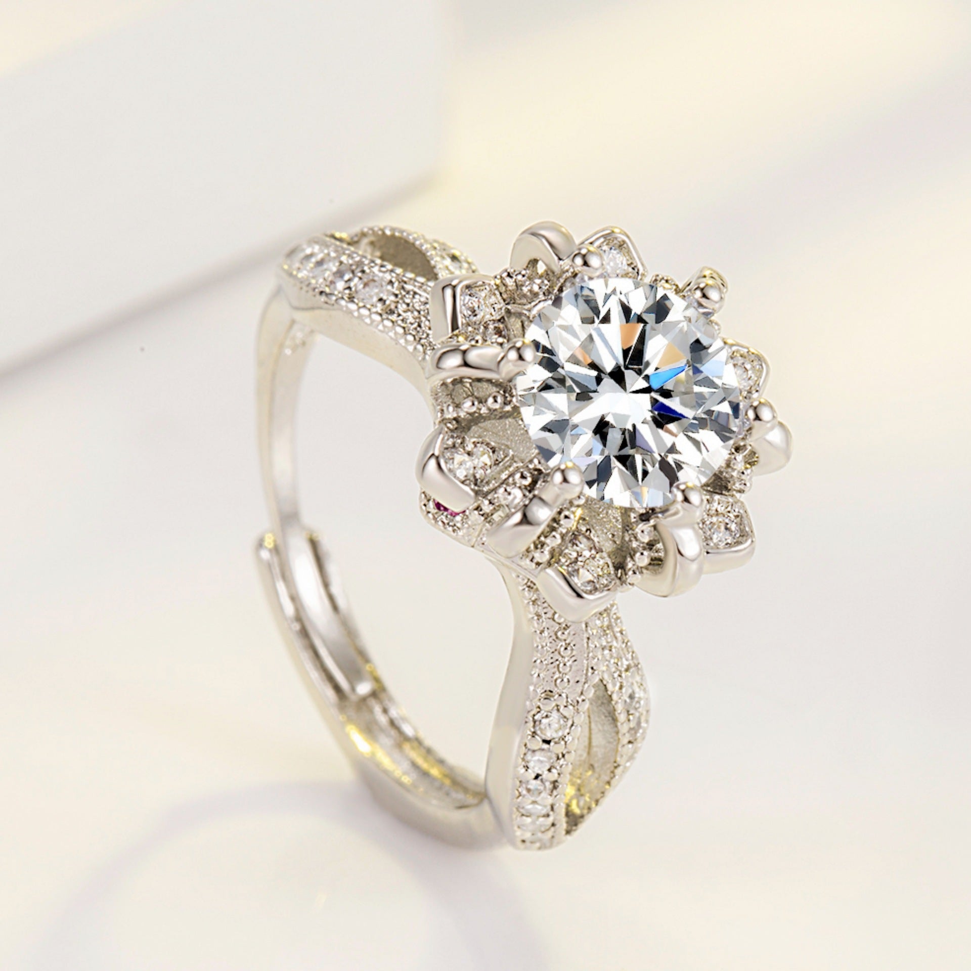 Wholesale  imitation high carbon diamond ring luxury six claw crown hexagonal flower ring
