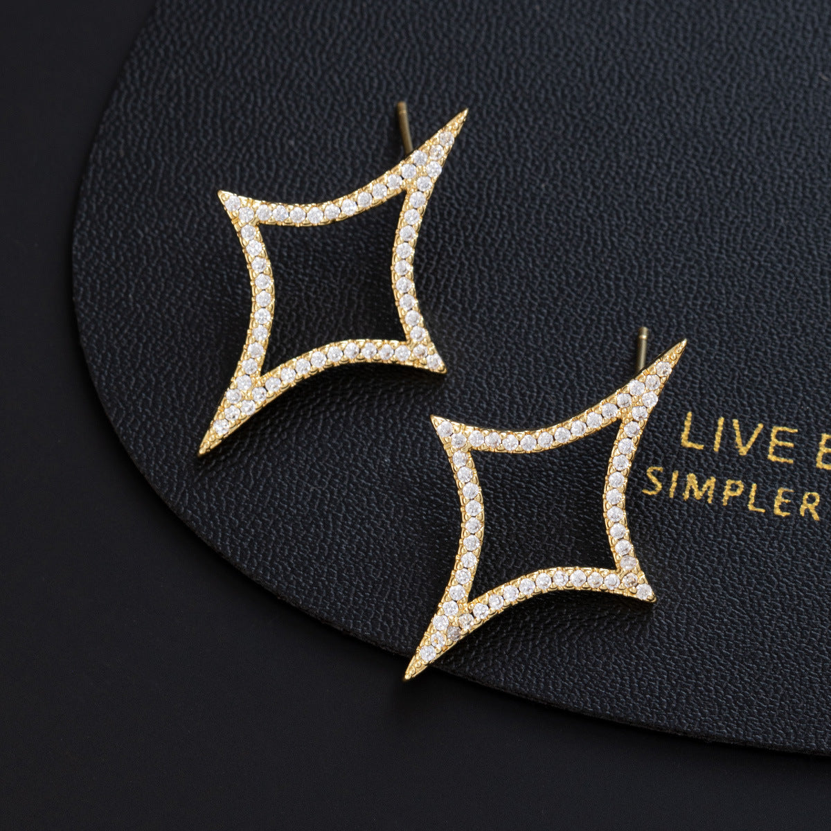 Wholesale Gold Plated Openwork Four Pointed Star Earrings For Women Rhinestone Encrusted Jewelry Accessory Party Wear Boutique Resale