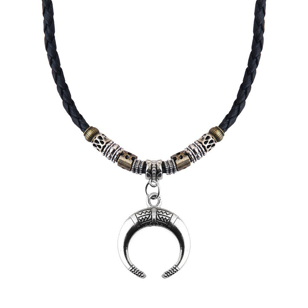 Wholesale Retro Ethnic Style Crescent Moon Pendant Necklace Alloy Beaded Braided Rope Adjustable Sweater Chain Fashion Accessory