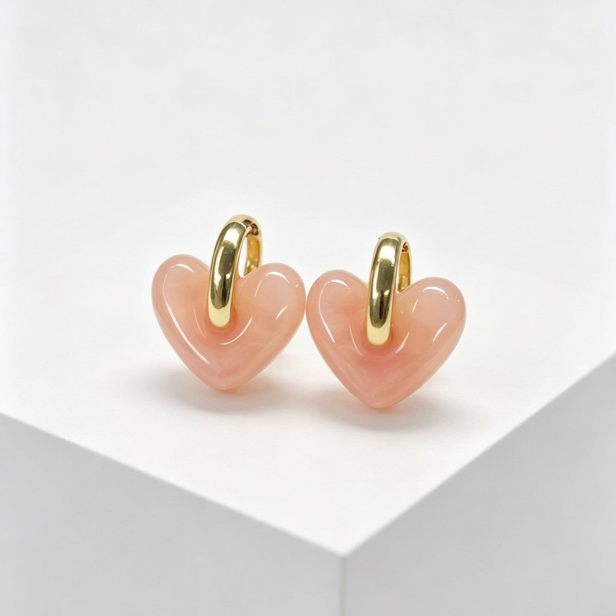 Wholesale Korean Style Acrylic Heart Earrings And Ear Cuffs For Women Trendy Party Jewelry Accessory