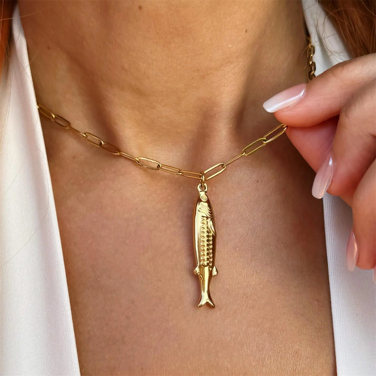 Wholesale Small Fish Pendant Necklace Gold Plated Stainless Steel Casual Everyday Fashion Accessory
