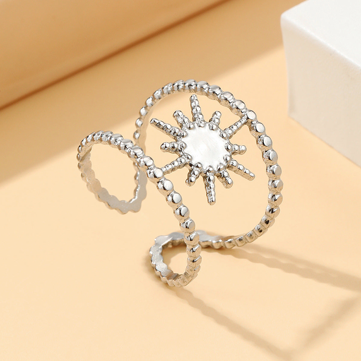 Wholesale Stainless Steel Vintage Hollow Sunflower Ring Adjustable Women' s Fashion Jewelry Gift