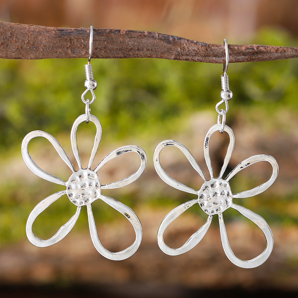 Wholesale Retro Hollow Big Flower Earrings Necklace Jewelry