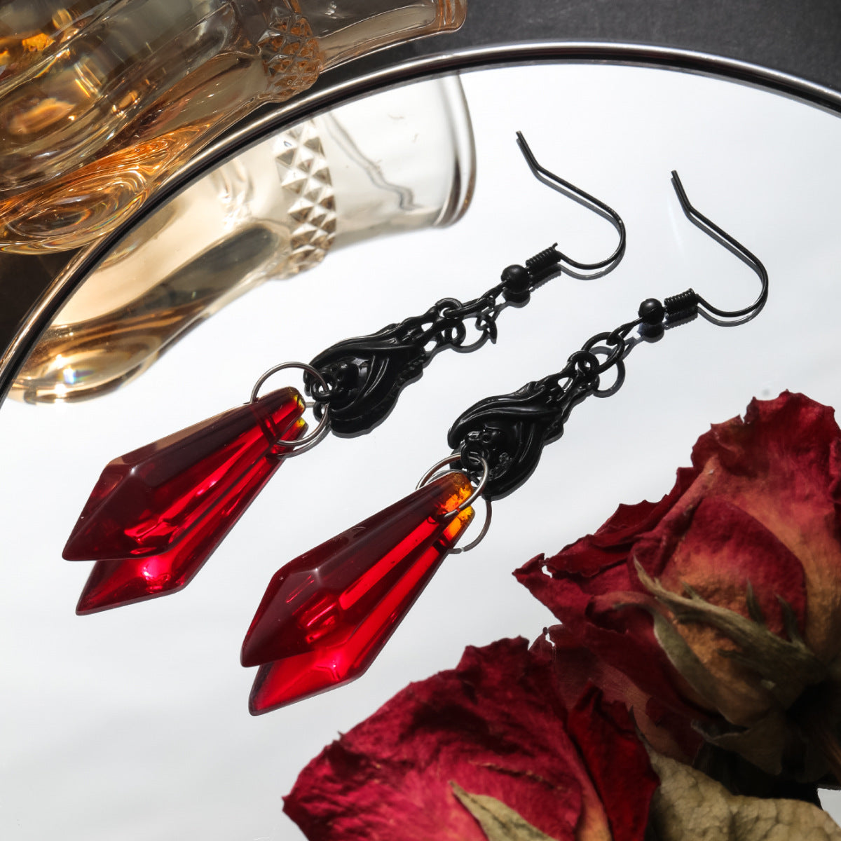 Wholesale vintage dark gothic style red teardrop shaped pendant earrings