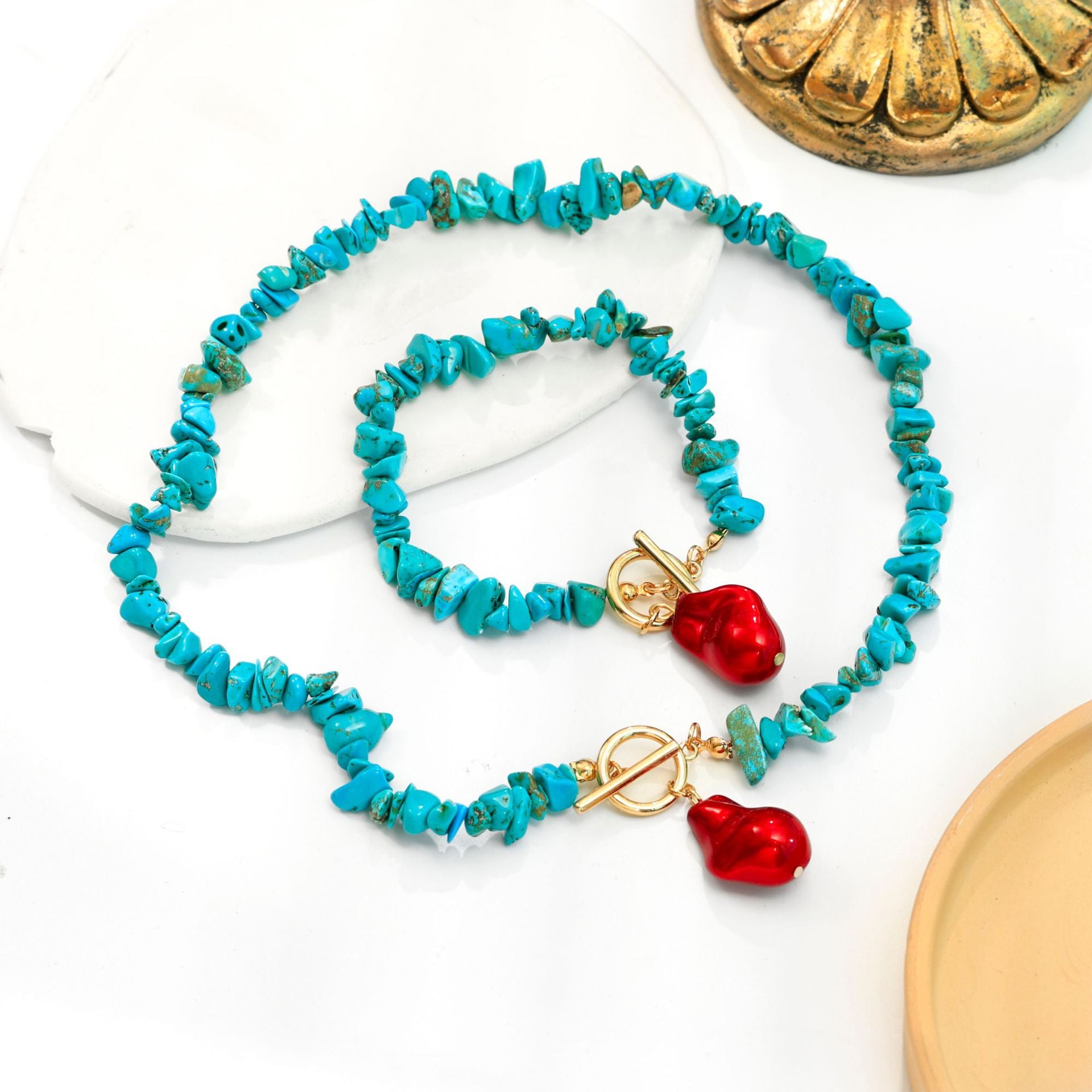 Wholesale  Large Special-Shaped Pearl Ot Buckle Set Elegant Green Necklace Bracelet