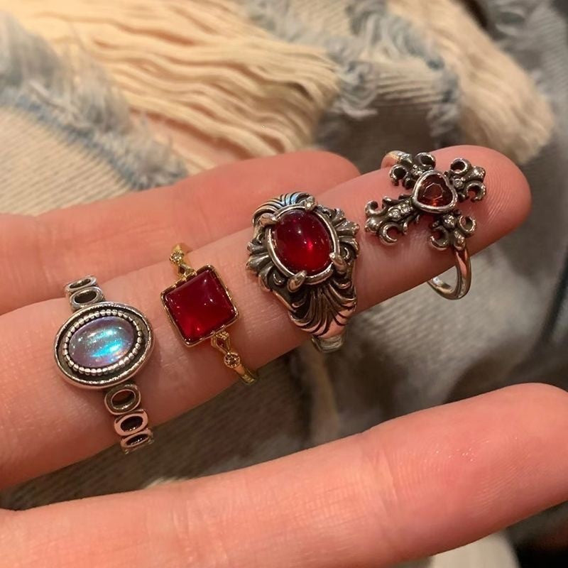 Wholesale Vintage Palace Style Cross Motif Adjustable Open Ring For Women Zinc Alloy Stackable Jewelry Accessory