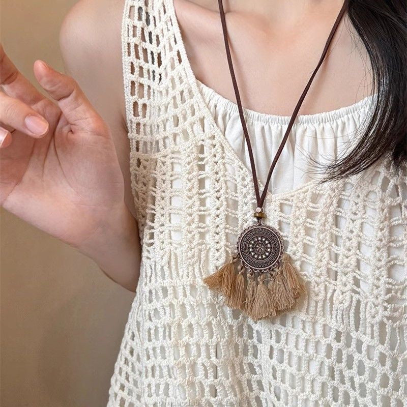 Wholesale Bohemian Flower Pearl Necklace