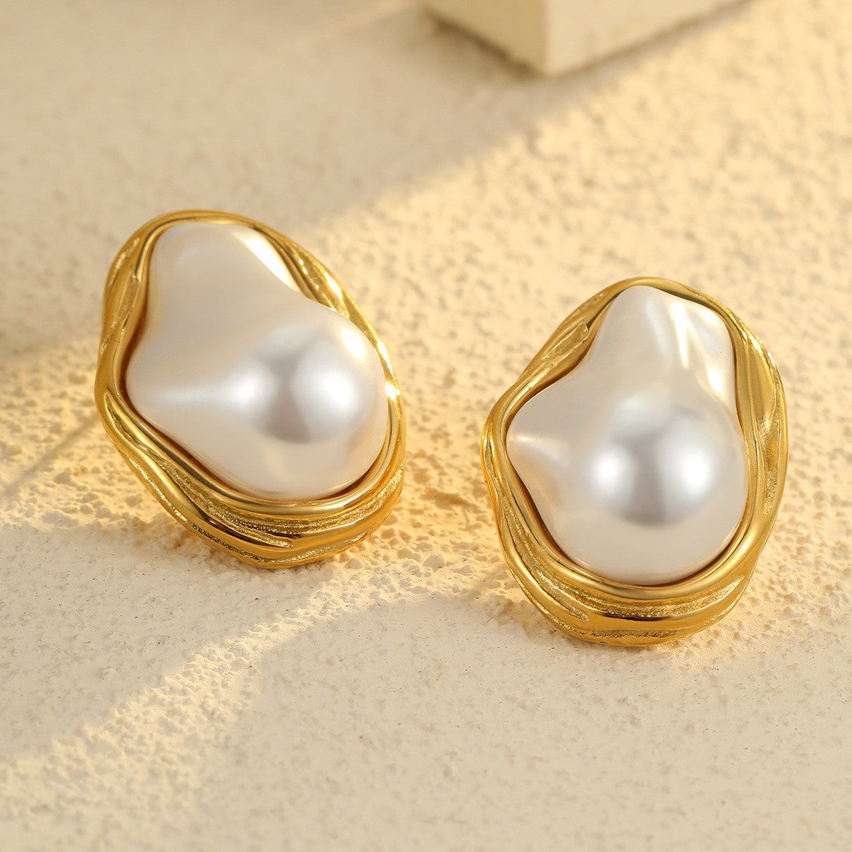 Wholesale  Stainless Steel Earrings Baroque Pearl Earrings