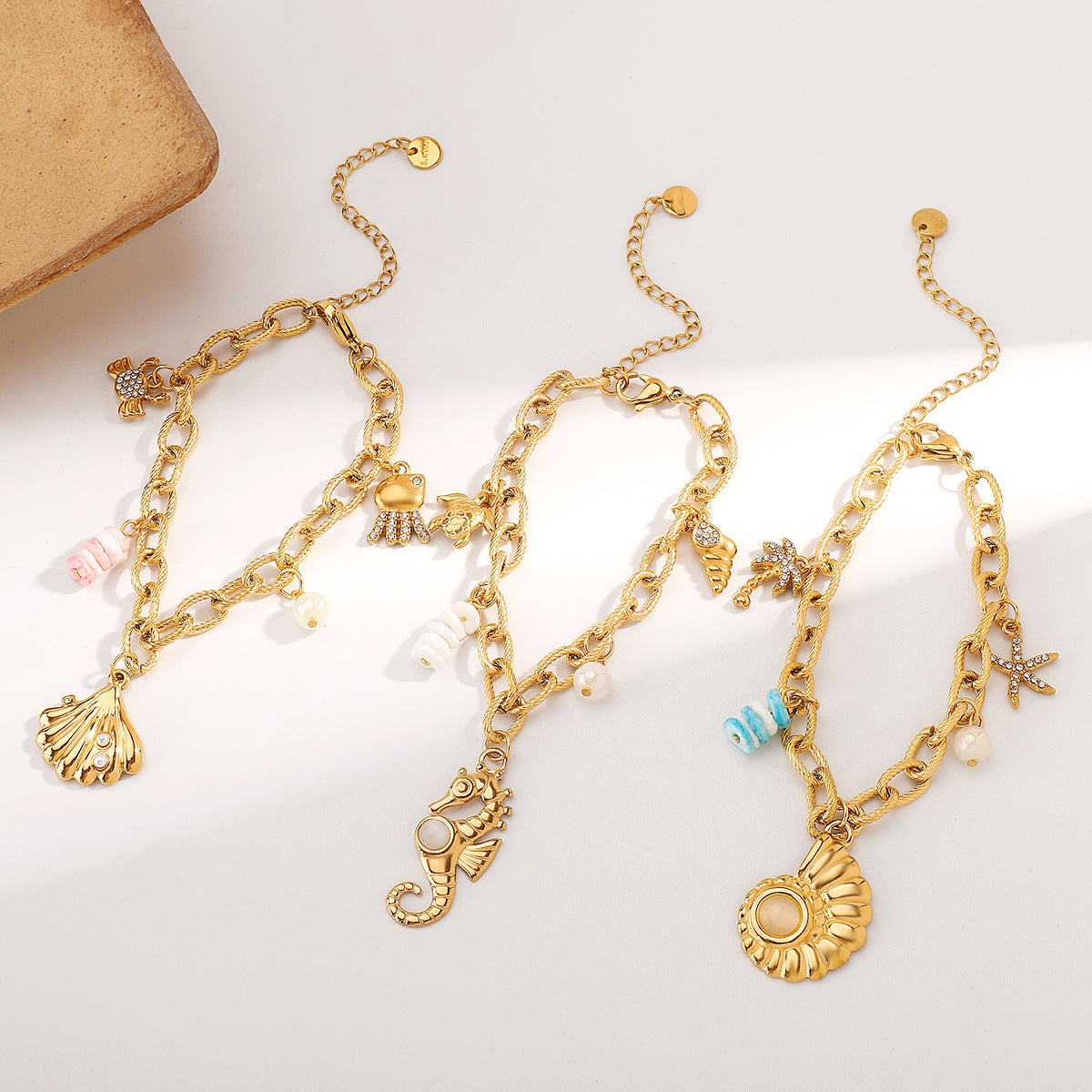 Wholesale Ocean Series Summer Vacation Style Seaside Beach Seahorse Conch Shell Pendant Stainless Steel Bracelet for Women