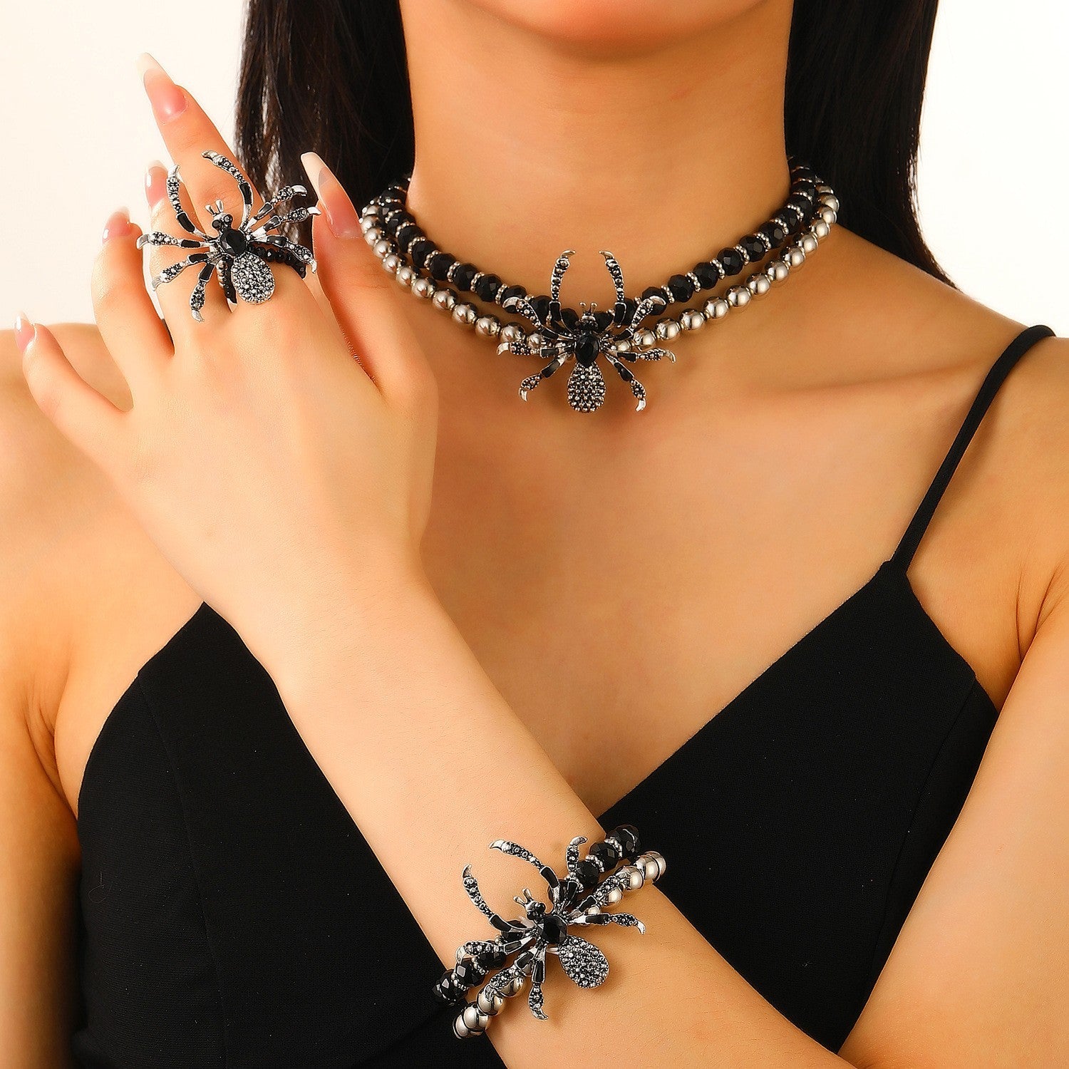 Wholesale Dark  Vintage  Jewelry Set Alloy Electroplated Ring Necklace Bracelet Fashion Accessory