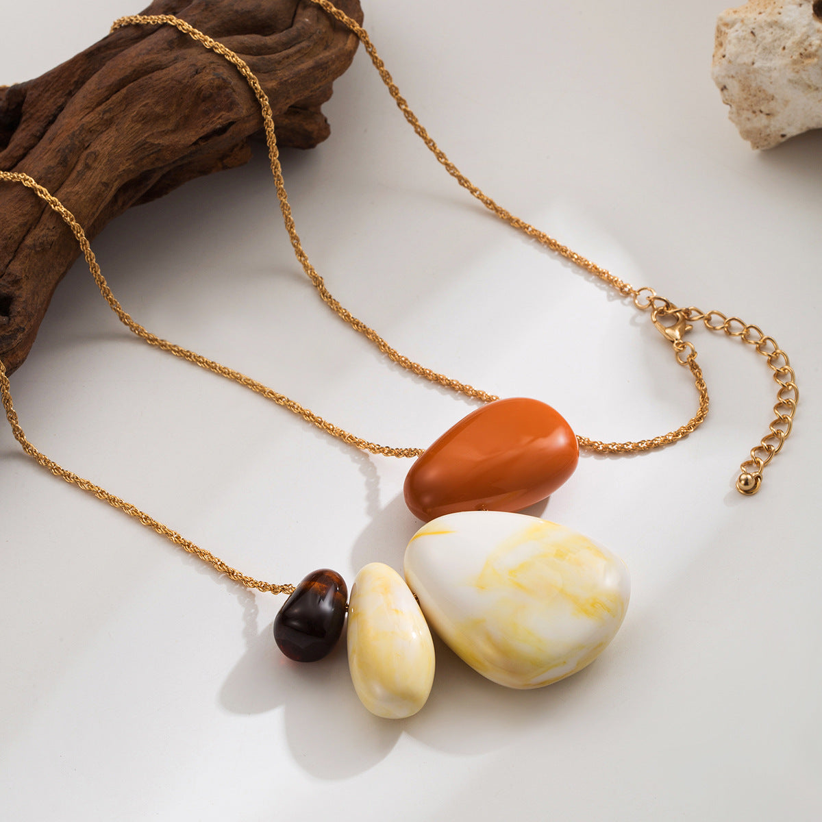 Wholesale color resin irregular pendant necklace design sweater chain