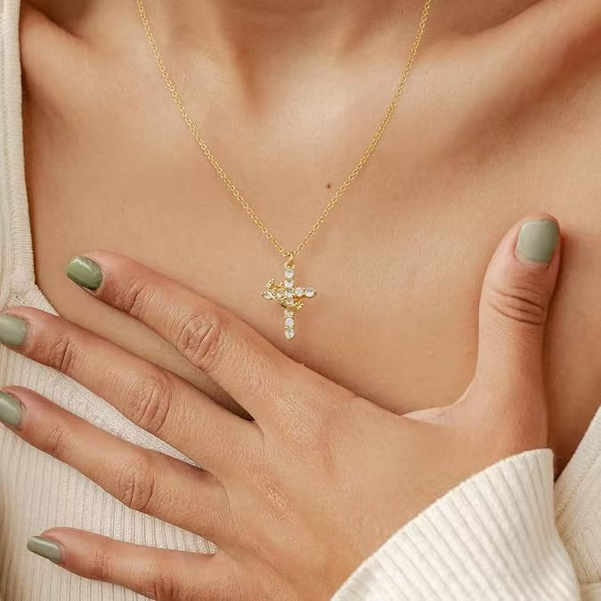 Wholesale Trendy Rotatable Crown Cross Necklace,  Metal Clavicle Chain,  Jewelry Accessory Gift for Women