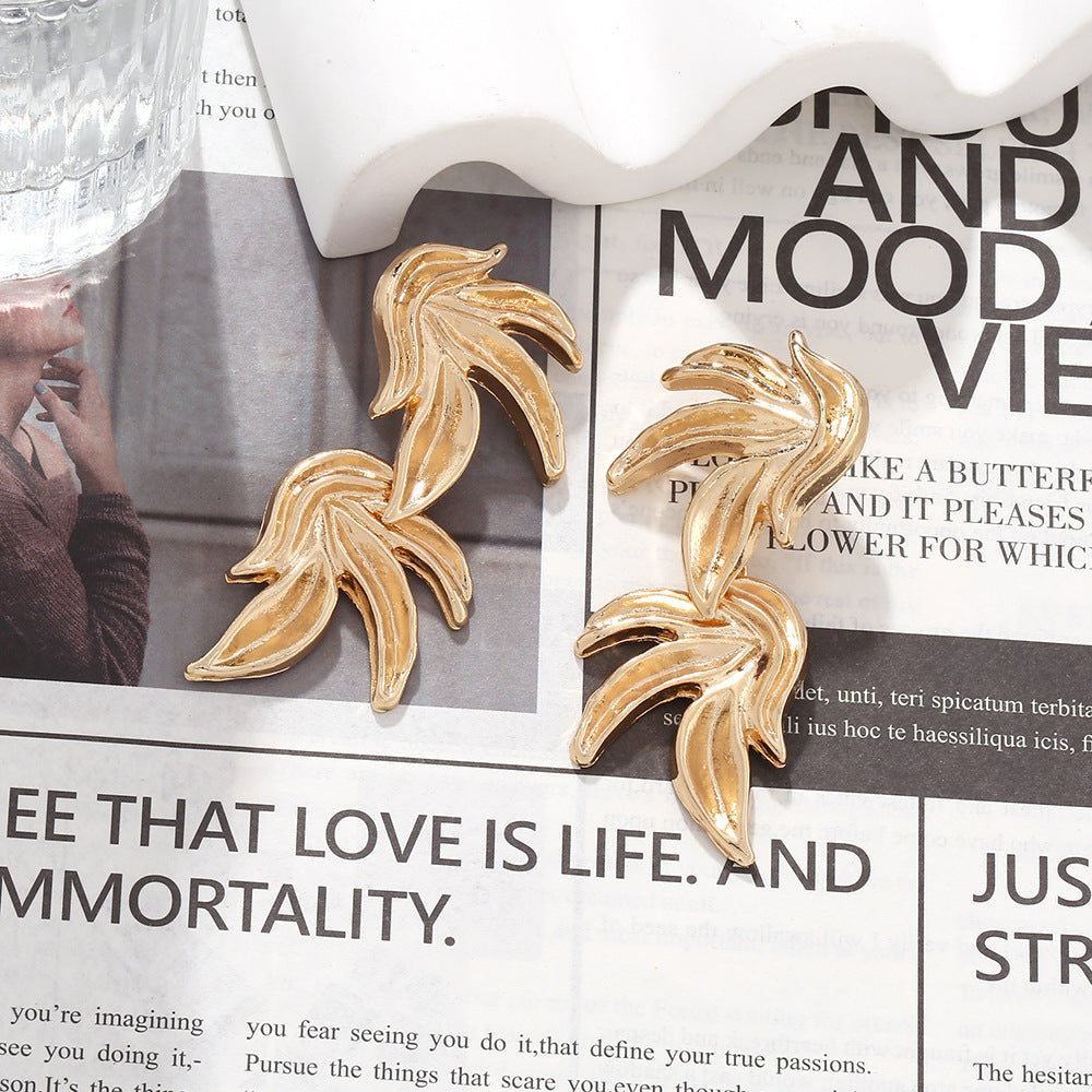 Wholesale Vintage Sunflower Metal Exaggerated Earrings