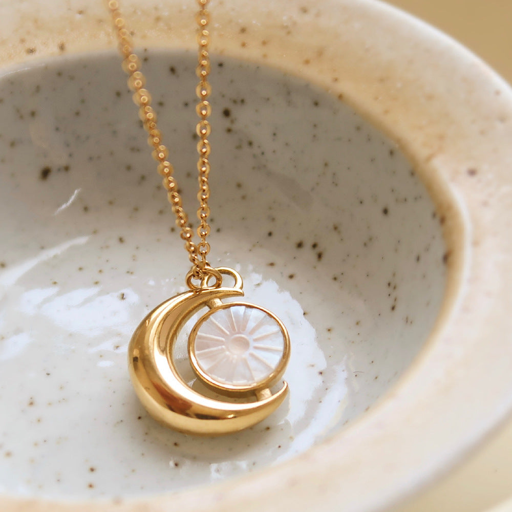Wholesale two-color wind moon stainless steel sun necklace sweater chain