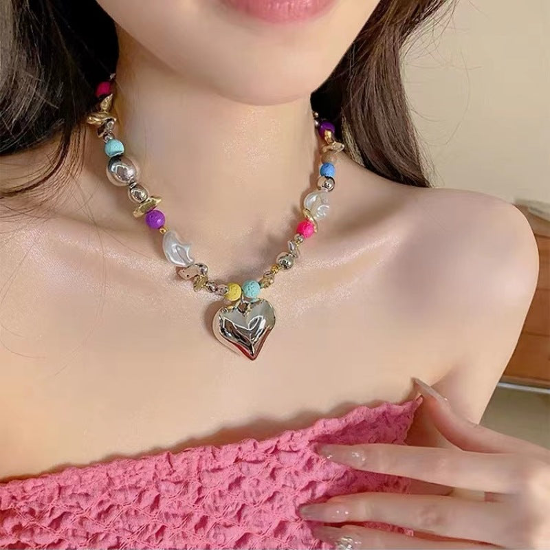 Wholesale Heart-shaped clavicle chain baroque pearl necklace