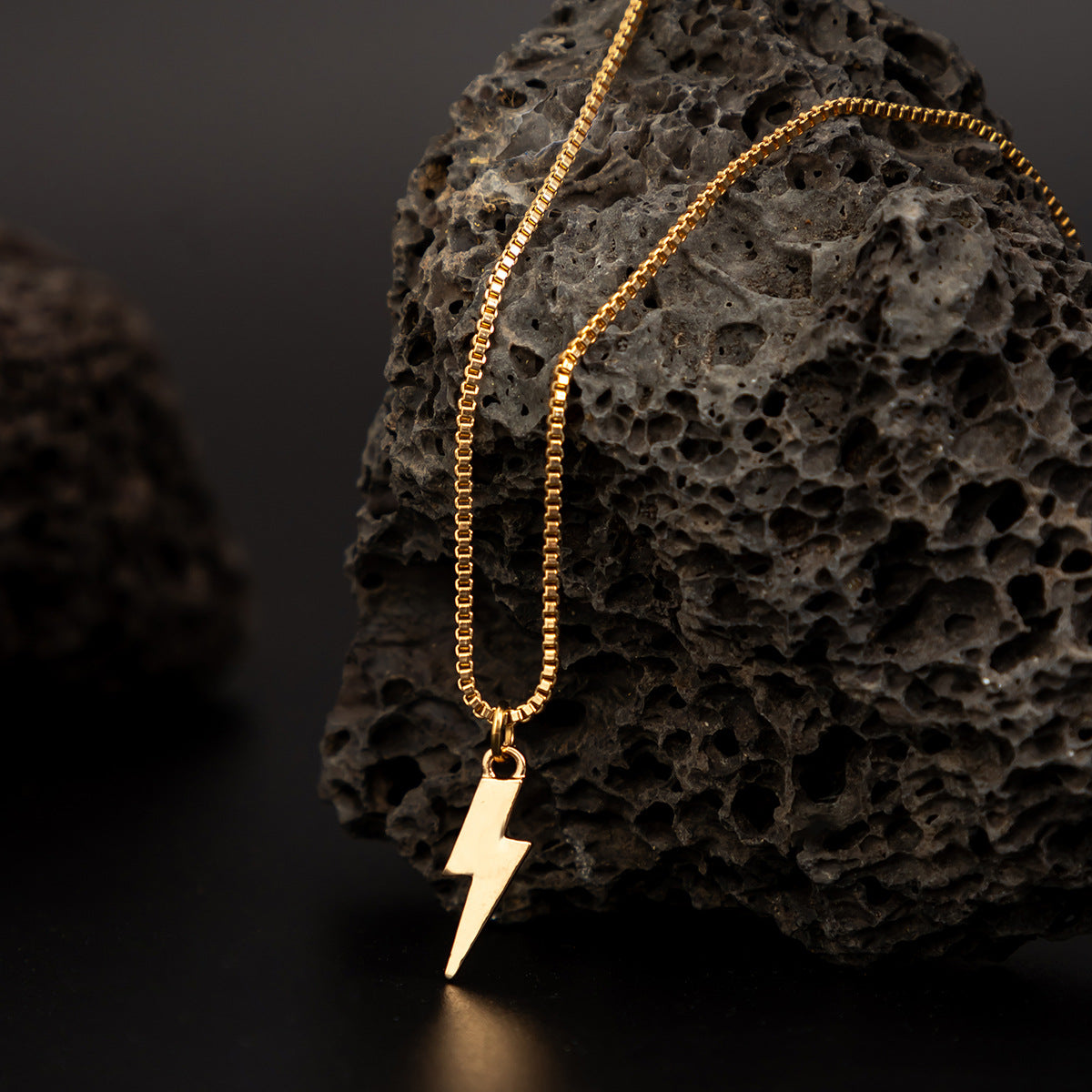 Wholesale men's box Chain Lightning Necklace