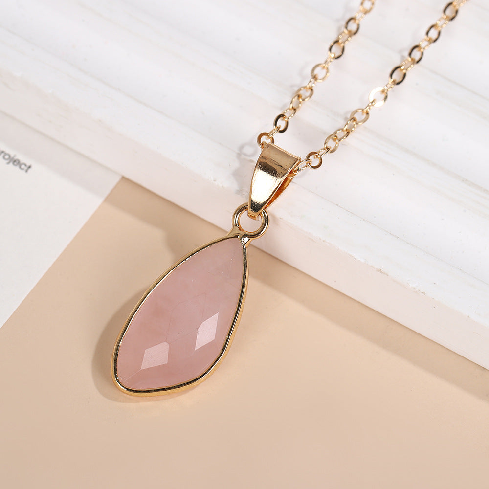 Wholesale Chic Water Drop Quartz Pendant Necklace Gold Plated Copper Frame Gift For Everyday Wear Boutique Resale