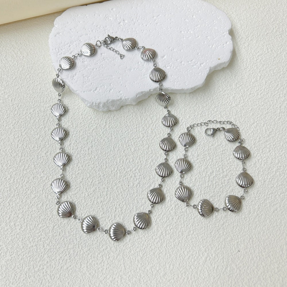 Wholesale  marine series stainless steel three-dimensional hollow shell necklace