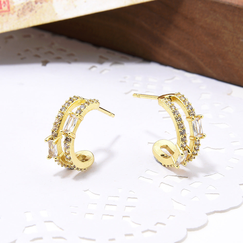 Wholesale  simple copper inlaid zircon C- shaped earrings