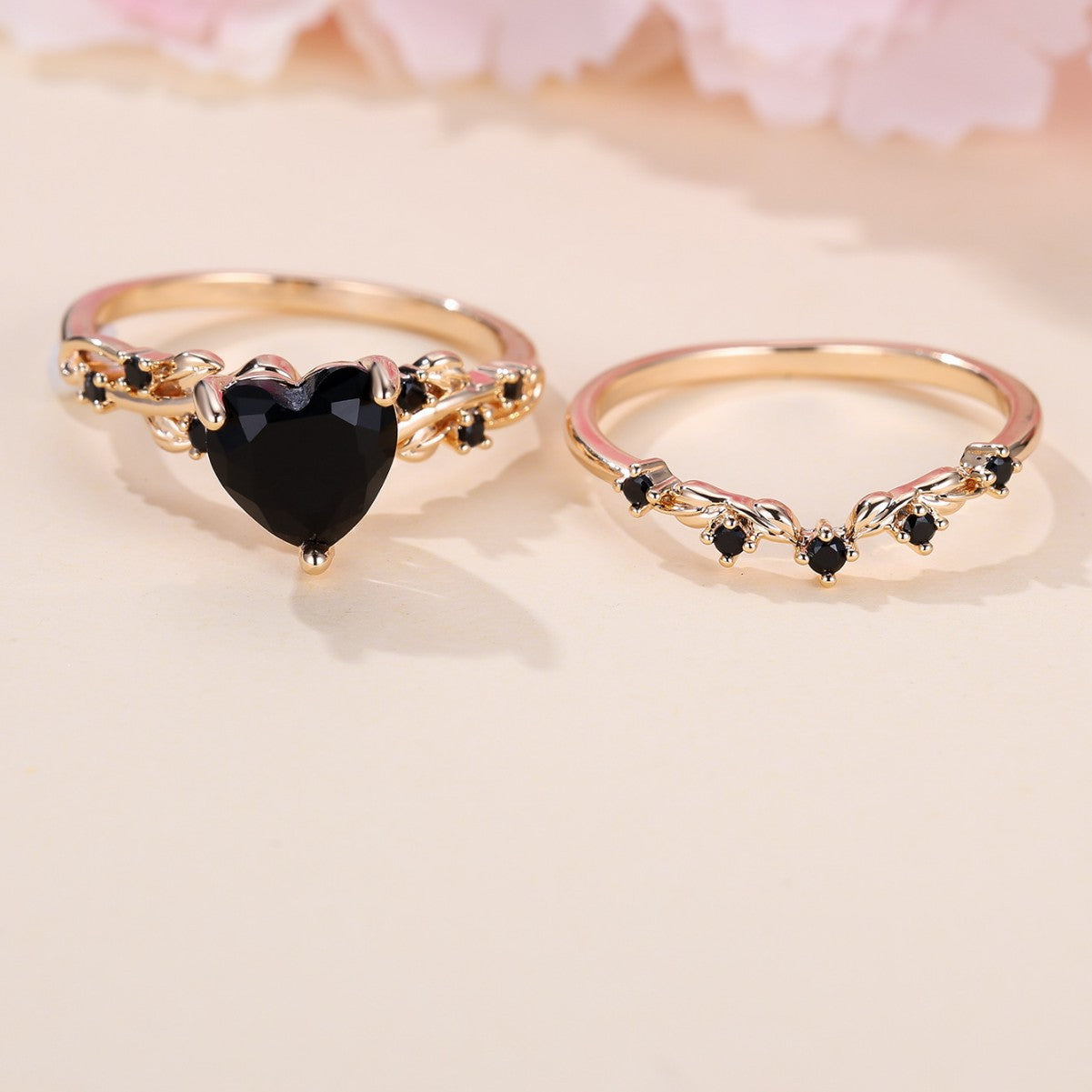 Wholesale Cute Heart Shaped Black Zircon Alloy Ring Set Unisex Trendy Fashion Jewelry Accessory Gift