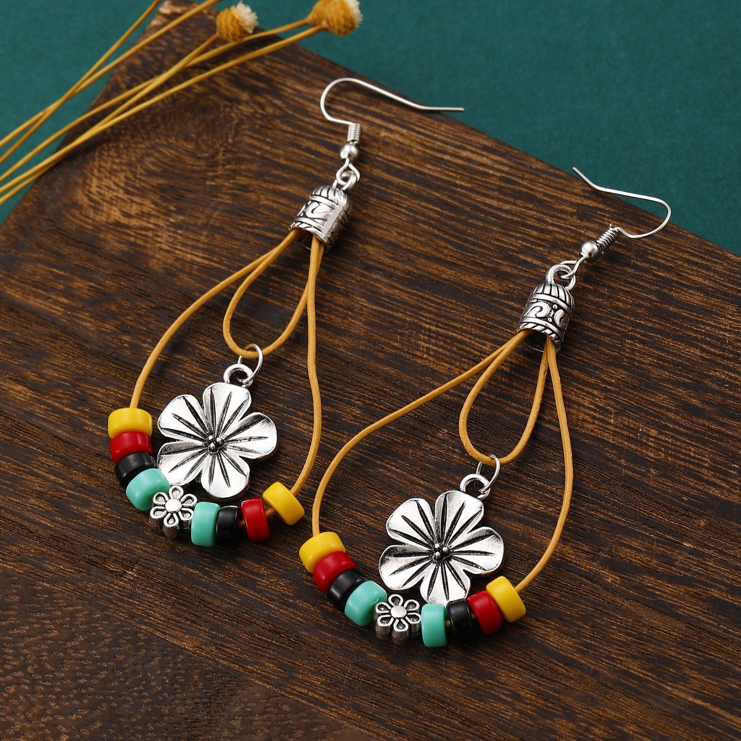 Wholesale Retro Ethnic Flower Earrings