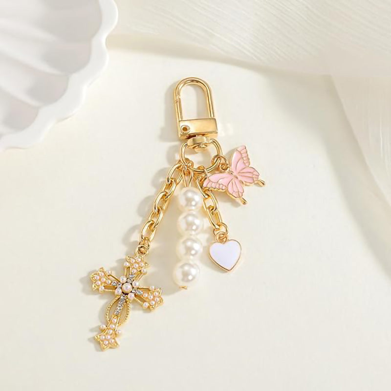 Wholesale Zinc Alloy Heart Butterfly Cross Keychain Bag Charm For Women Car Keys Wallet Pearl Initial Pendant