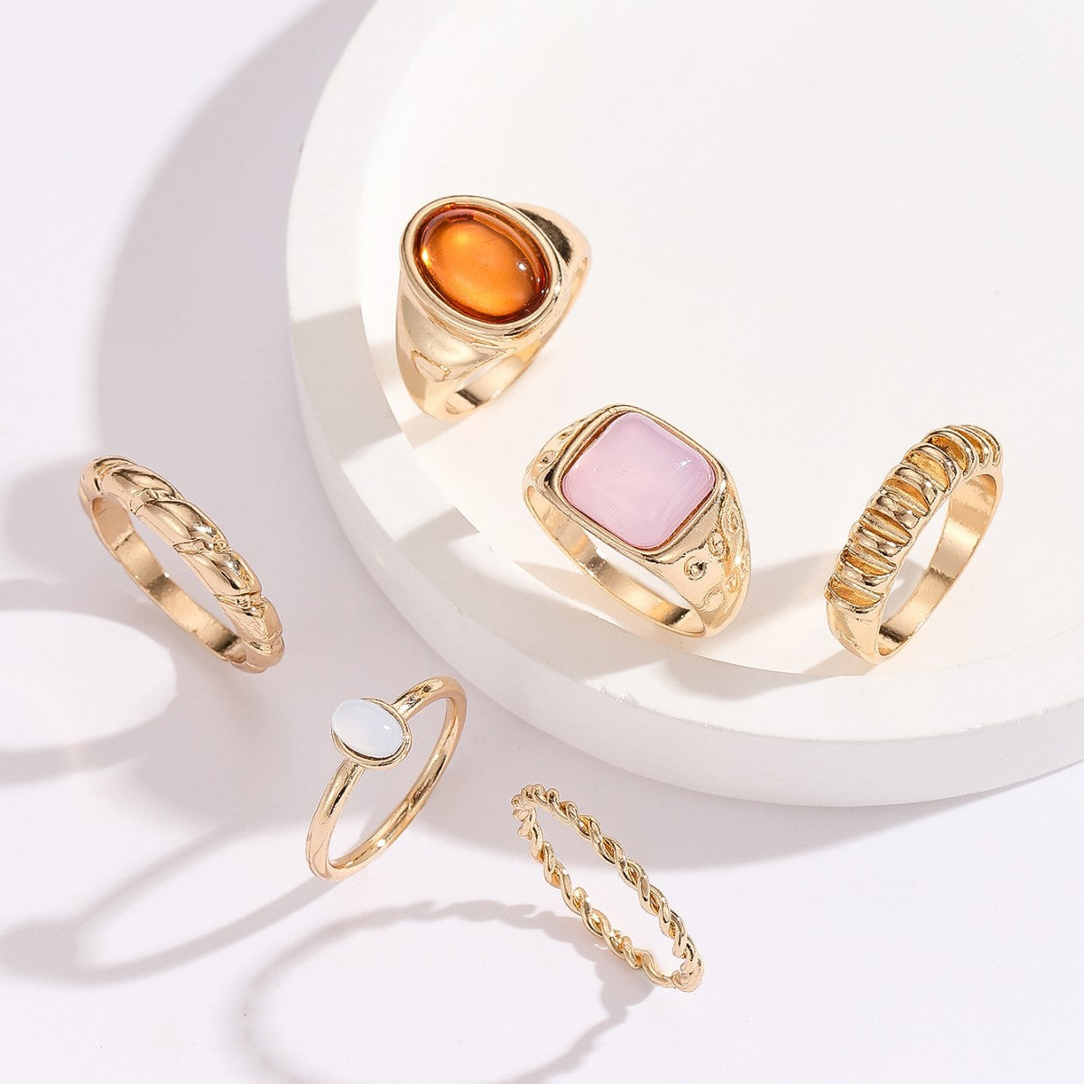 Wholesale Trendy Bohemian Geometric 6 Piece Stackable Ring Set Gold Plated Zinc Alloy Fashion Accessory