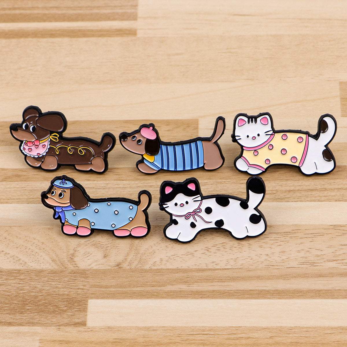 Wholesale 5pcs Dachshund Cat Animal Brooch Badge