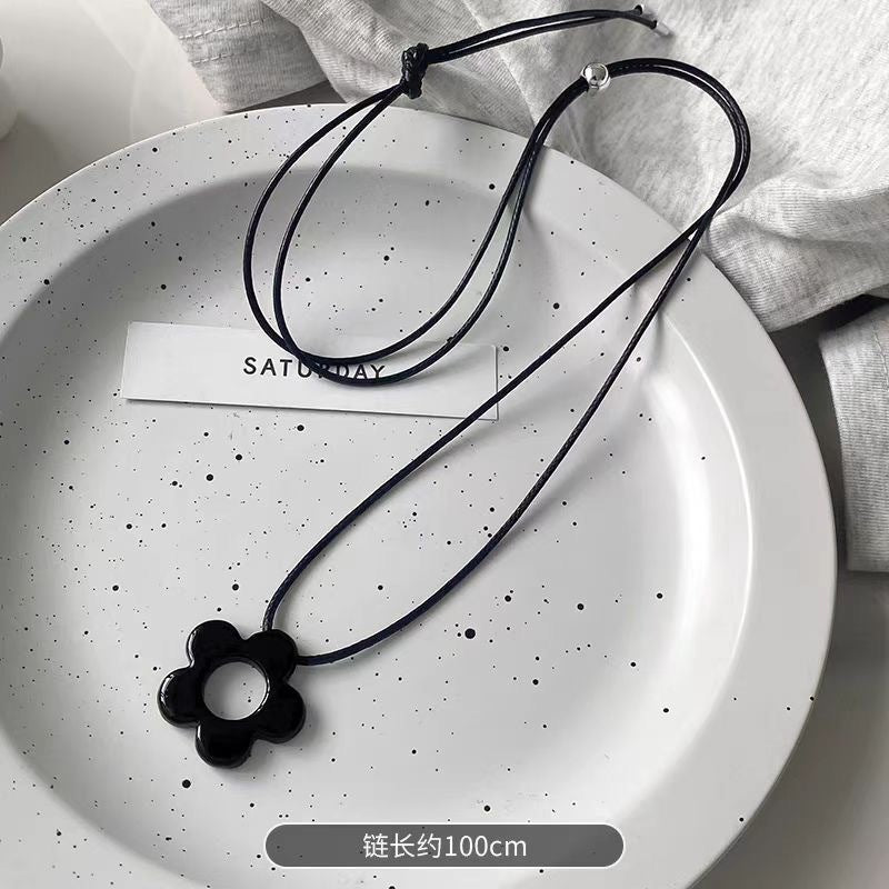 Wholesale  Flower Pendant Necklace