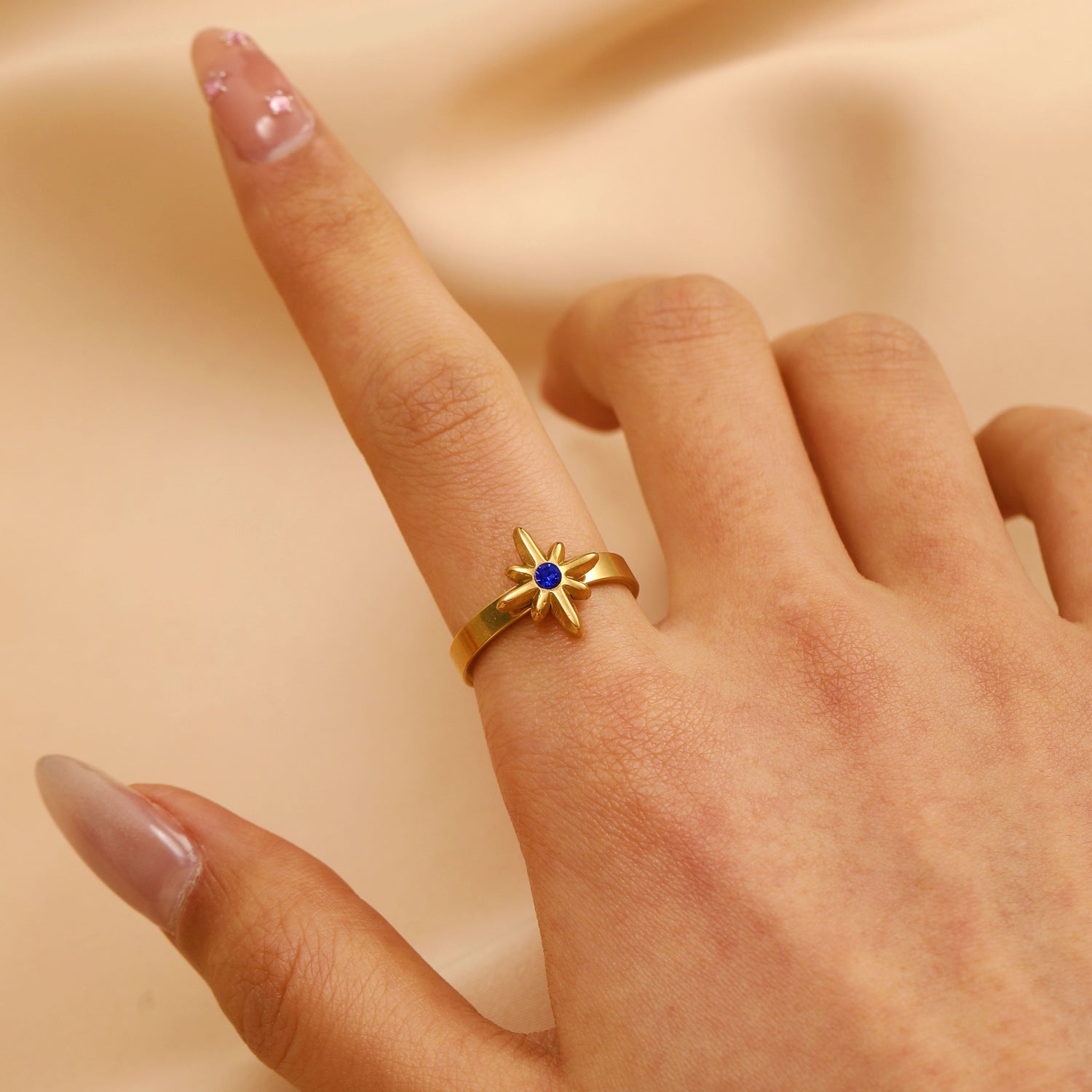 Wholesale Gold Tone Stainless Steel Open Heart Ring With Rhinestones Women S Fashion Jewelry Gift Boutique Resale
