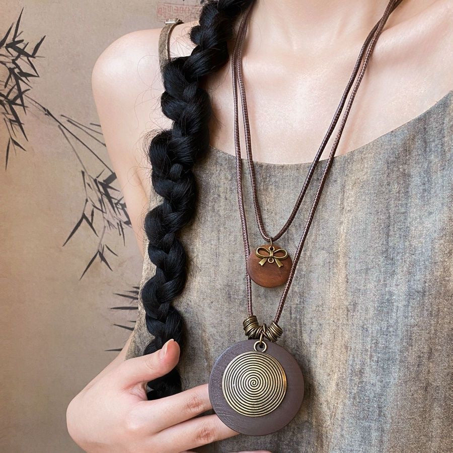 Wholesale  colorful small flower pendant clavicle chain