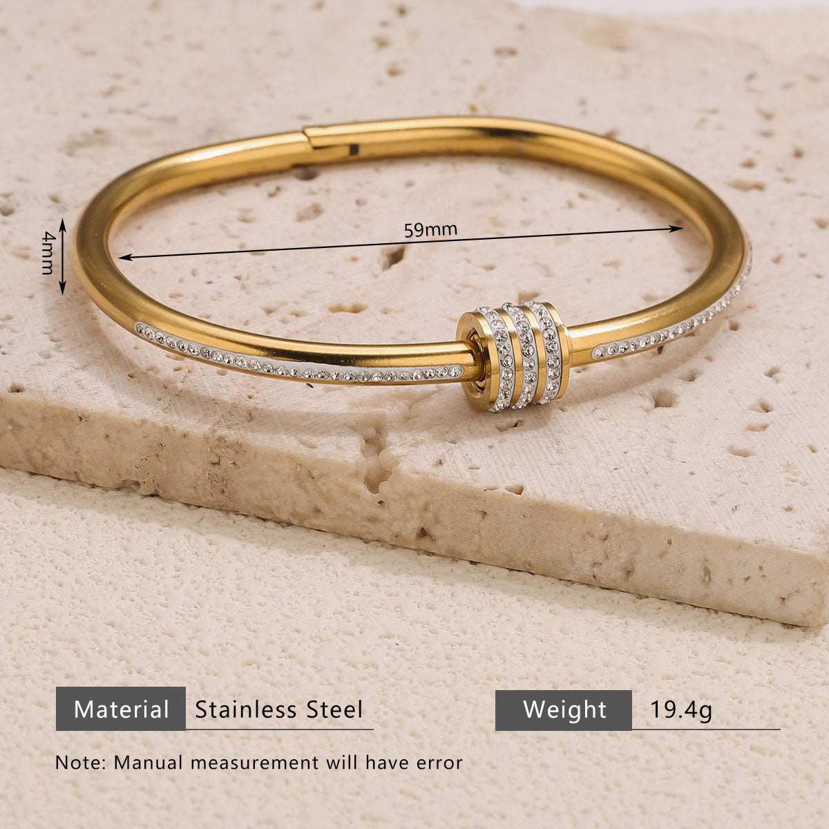 Wholesale Light Luxury  Bracelet for Women 18K Titanium Steel Color Retention