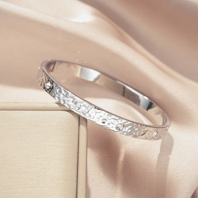 dxx-img:52fb777d331a40ddd5a6caccd9dd909b,ACC-BT-5962269852309-M1