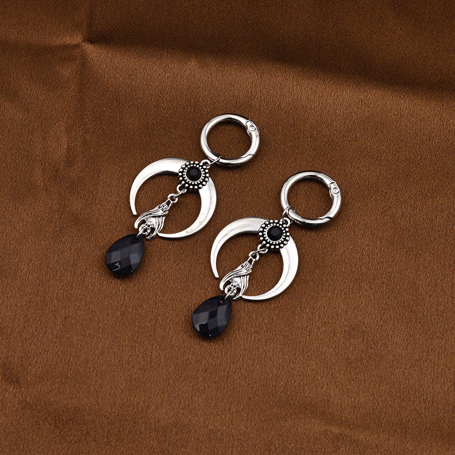 Wholesale exaggerated dark vampire bat moon pendant Shoes Charms