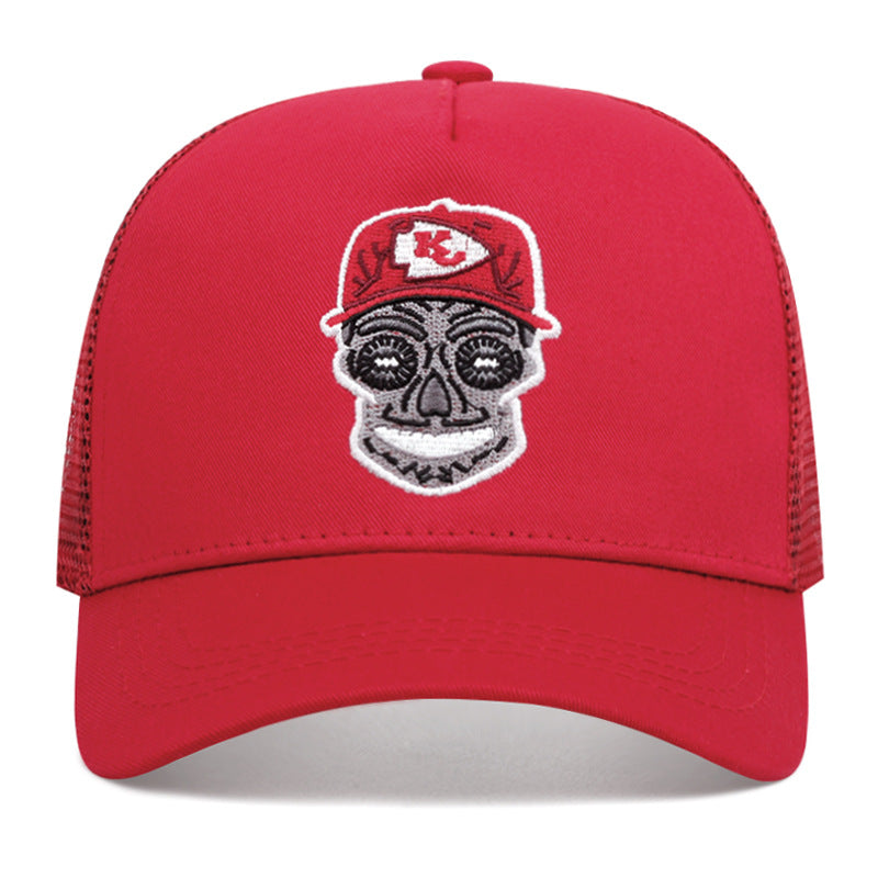 Wholesale Fashionable letter embroidered baseball cap