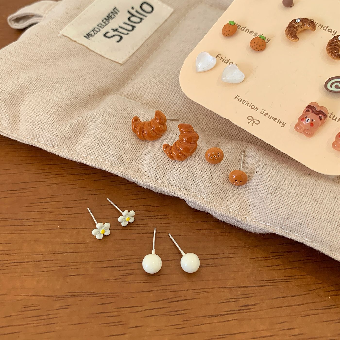 Wholesale Maillard  Silver Needle Stud Earring Set