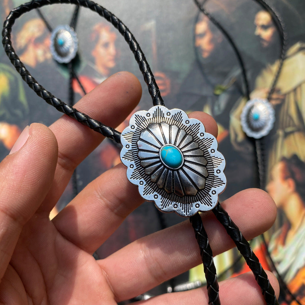 Wholesale light luxury polo long vintage necklace