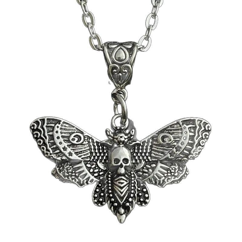 Wholesale  Moth Skull Pendant Necklace Silver Alloy Polished Electroplating Fashion Accessory