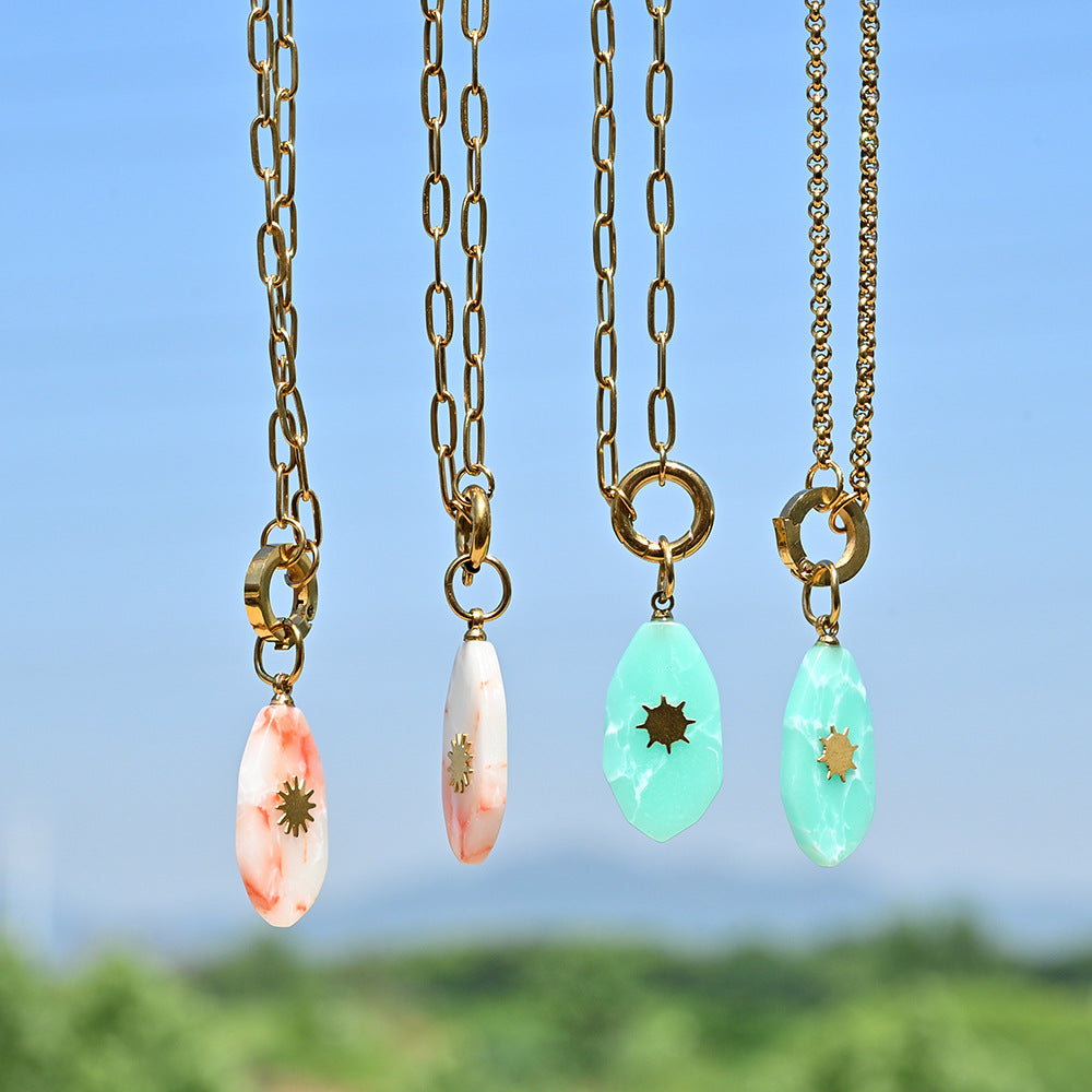 Wholesale 18K Gold Plated Imitation Stone Green Sun Ray Charm DIY Bag Keychain Accessory