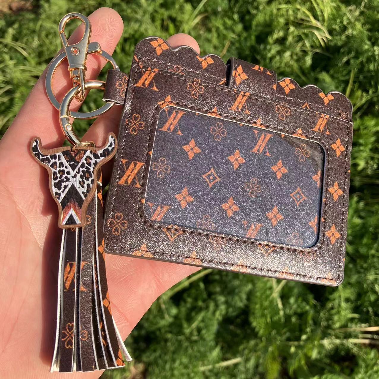 Wholesale Western Style Butterfly Rose Flower Cow Head Leather Card Holder Tassel Keychain ACCVIP-KC-QiuXue003